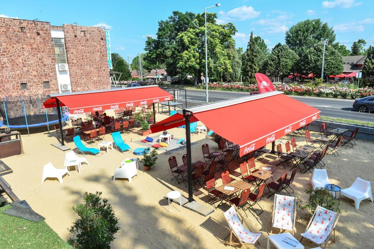 Elmeny Balaton Hotel Alsoors Ngoại thất bức ảnh