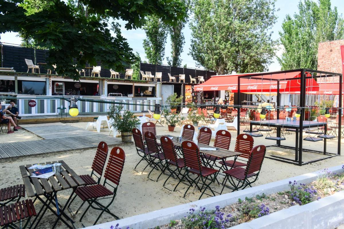 Elmeny Balaton Hotel Alsoors Ngoại thất bức ảnh