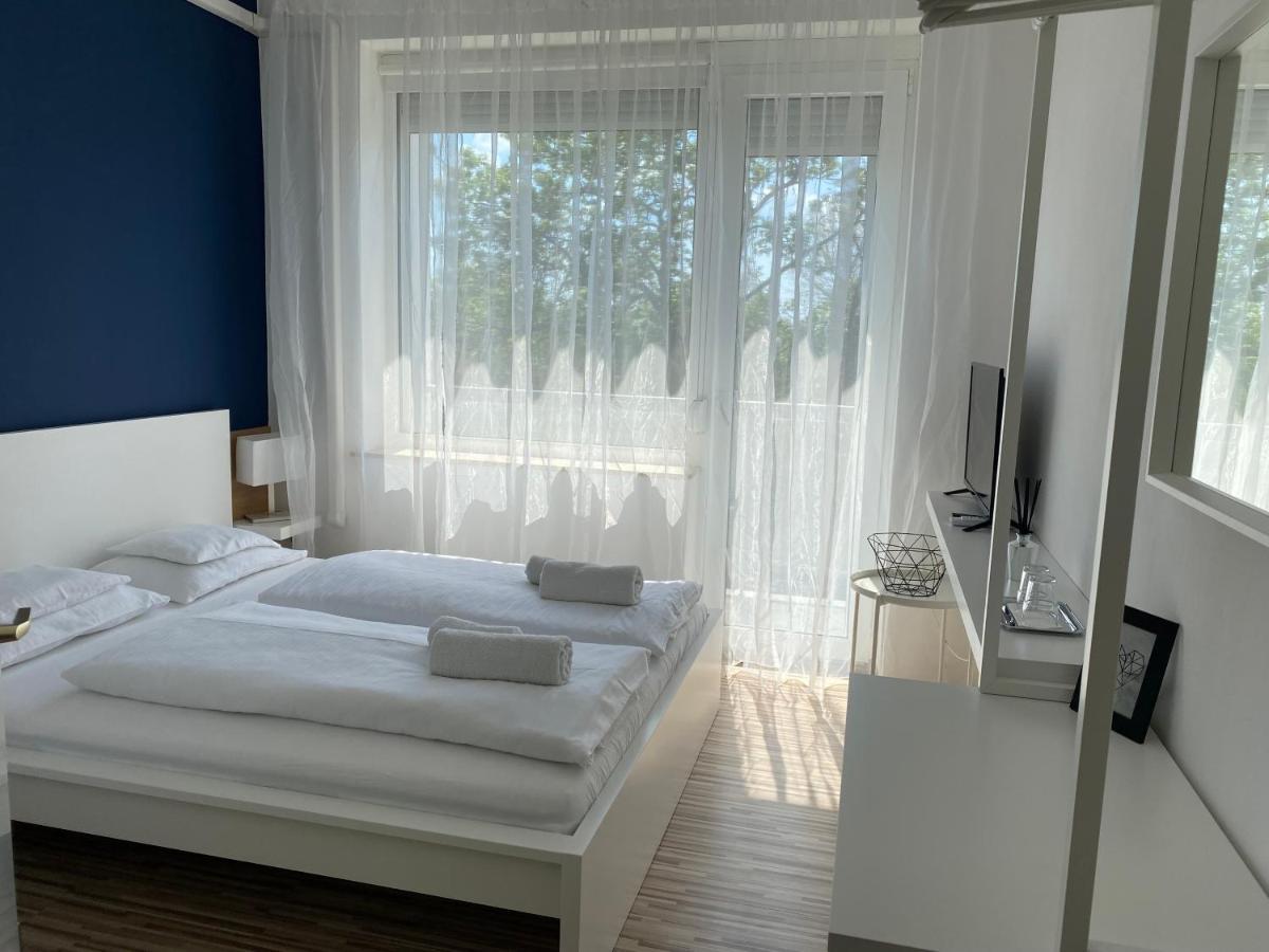 Elmeny Balaton Hotel Alsoors Ngoại thất bức ảnh